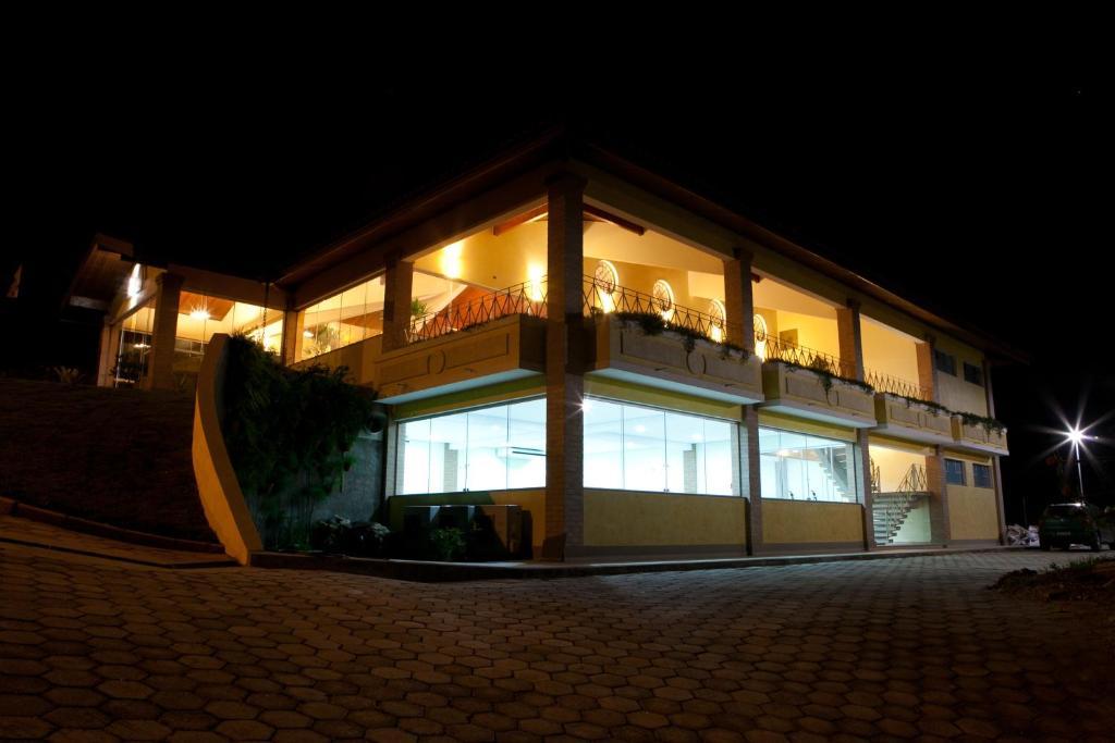 Refugio Do Saci Hotel Atibaia Bagian luar foto